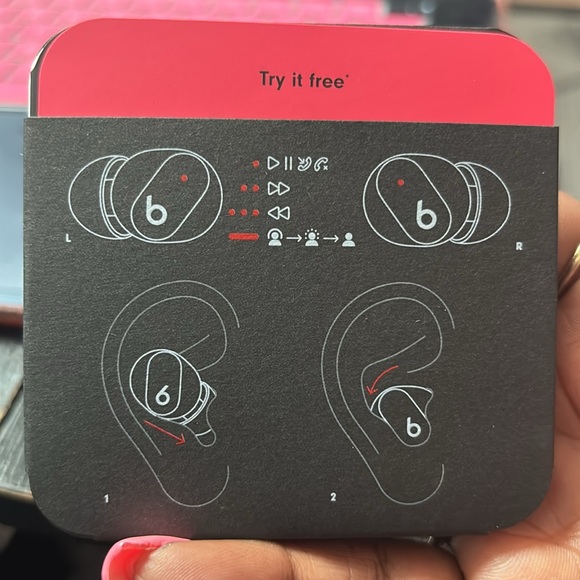 Beats by Dre Studio Buds - Red, White or Black - Picture 13 of 13